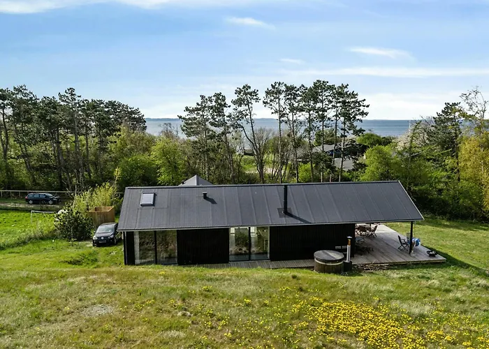 Architect-designed Dream In Ebbelokke Semesterbostad