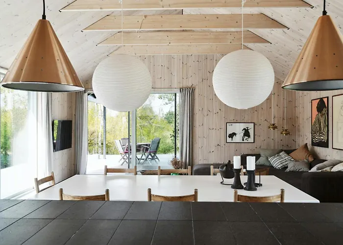 Architect-designed Dream In Ebbelokke * Nykøbing Sjælland